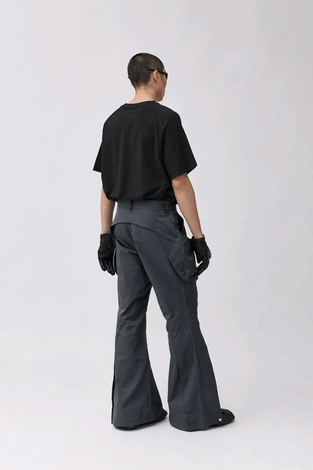 Aero-Flared Cargo Pants - Gray